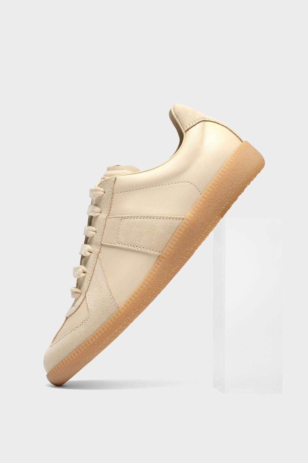 beige